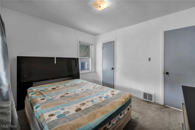 11215 Langton Avenue, Garfield Heights, OH 44125