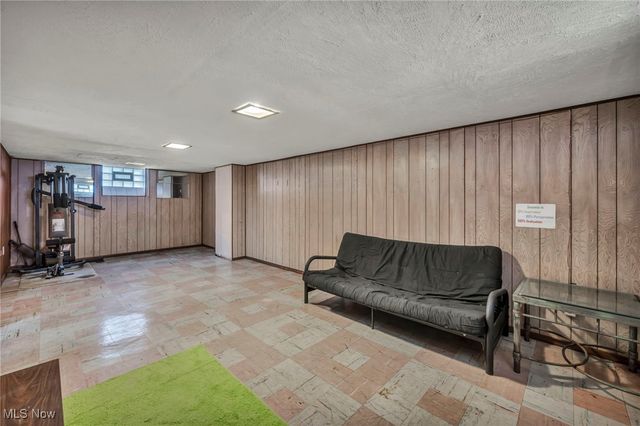 11215 Langton Avenue, Garfield Heights, OH 44125