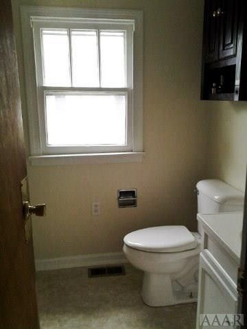 1302 Highland Avenue, Elizabeth City, NC 27909