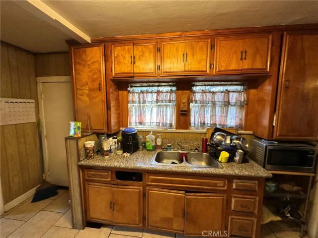 339 W 76th, Los Angeles, CA 90003
