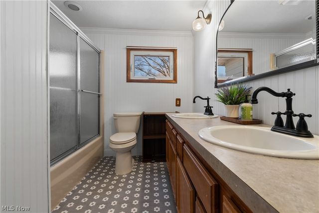 12450 Navarre Road SW, Navarre, OH 44662