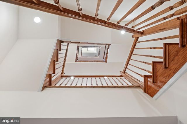 124 BAINBRIDGE ST, Philadelphia, PA 19147