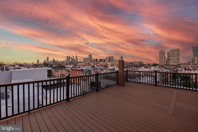 124 BAINBRIDGE ST, Philadelphia, PA 19147