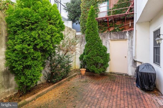 124 BAINBRIDGE ST, Philadelphia, PA 19147