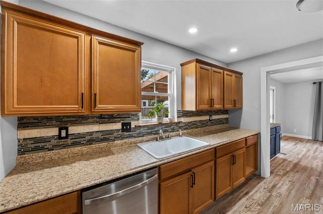 10 White Lily Drive, Collinsville, IL 62234