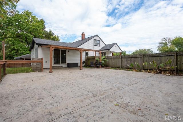 10 White Lily Drive, Collinsville, IL 62234