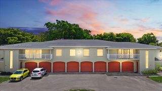 5850 NW 57th Ave 7, Tamarac, FL 33319