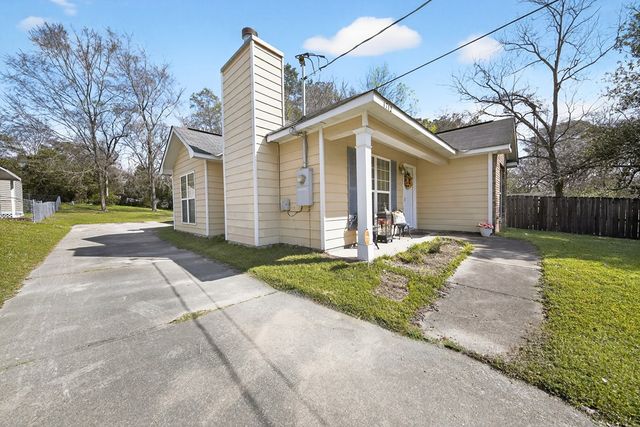 1712 12th Place, Phenix City, AL 36867