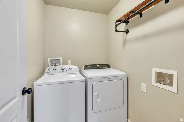 3268 W 1025 N, Layton, UT 84041