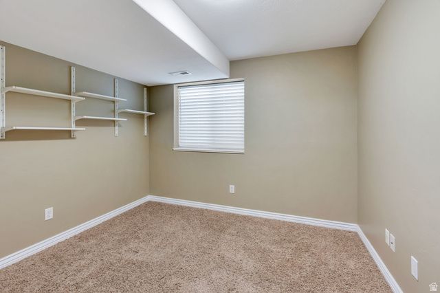3268 W 1025 N, Layton, UT 84041