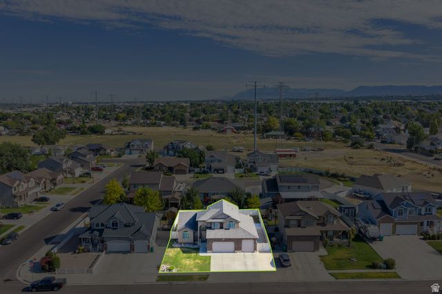 3268 W 1025 N, Layton, UT 84041