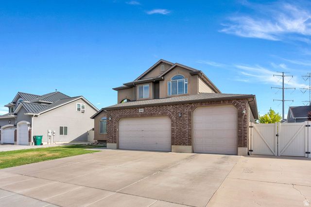 3268 W 1025 N, Layton, UT 84041