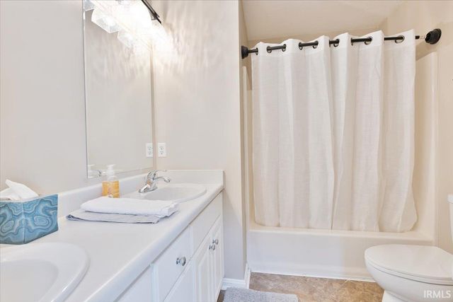 6455 W 444 N, Huntington, IN 46750