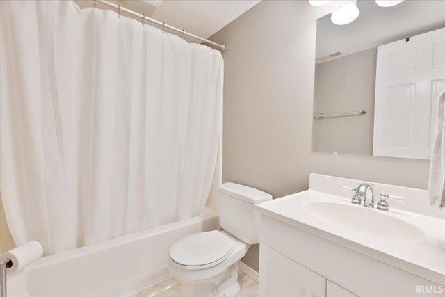 6455 W 444 N, Huntington, IN 46750