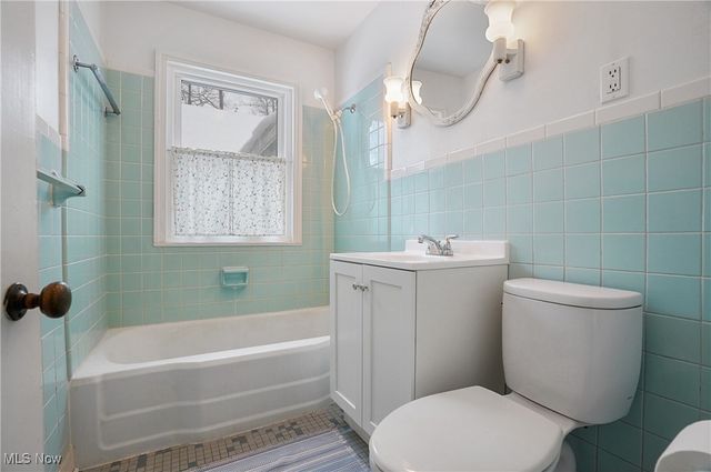 188 Grand Boulevard, Bedford, OH 44146