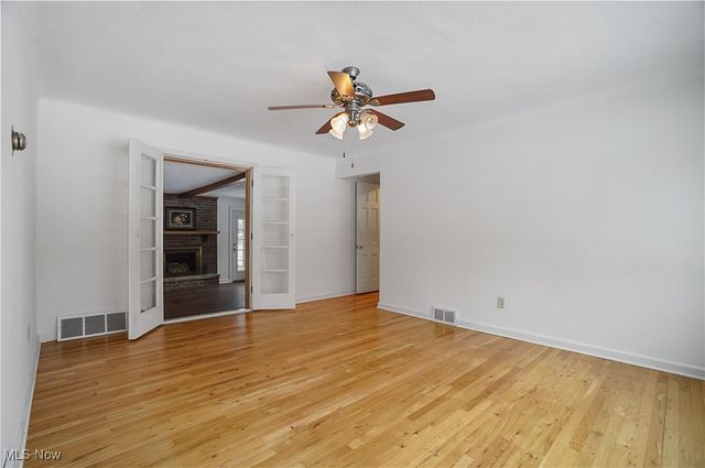 188 Grand Boulevard, Bedford, OH 44146