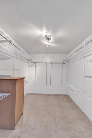 2475 Brickell Ave 804, Miami, FL 33129