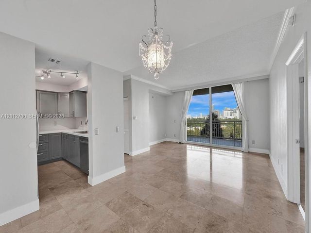 2475 Brickell Ave 804, Miami, FL 33129