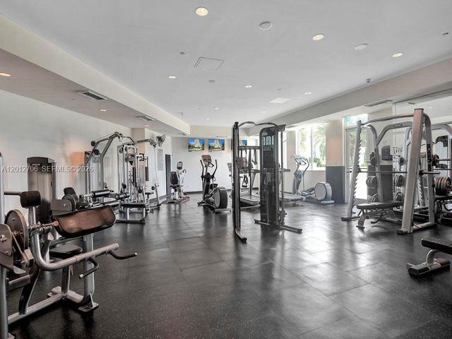 2475 Brickell Ave 804, Miami, FL 33129