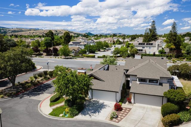 17590 Carriage Lamp Way, Morgan Hill, CA 95037