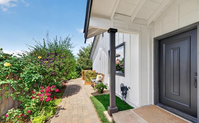17590 Carriage Lamp Way, Morgan Hill, CA 95037