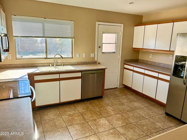 14833 W Port Au Prince Lane, Surprise, AZ 85379