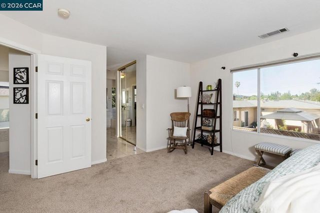 592 Ross Circle, Martinez, CA 94553