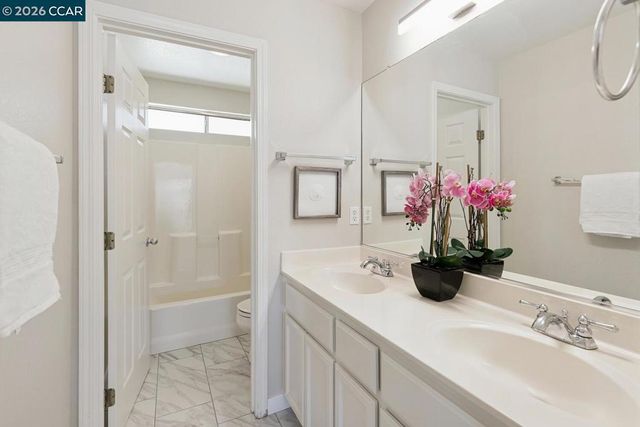 592 Ross Circle, Martinez, CA 94553