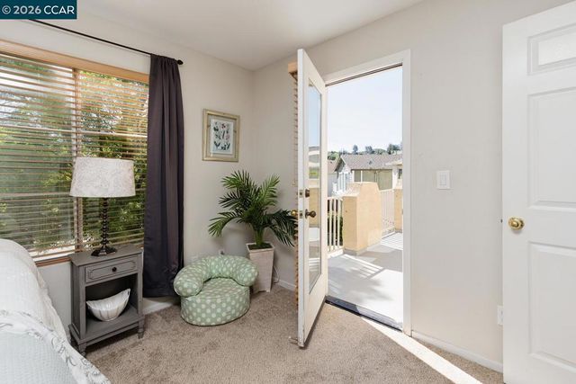 592 Ross Circle, Martinez, CA 94553