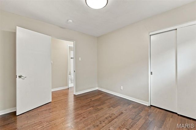 1146 Swarthmore Lane, St Louis, MO 63130