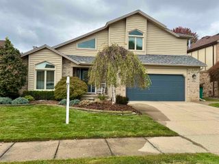 48409 Presidential Drive, Macomb, MI 48044