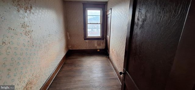 306 INDUSTRIAL BLVD E, Cumberland, MD 21502