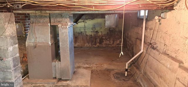 306 INDUSTRIAL BLVD E, Cumberland, MD 21502