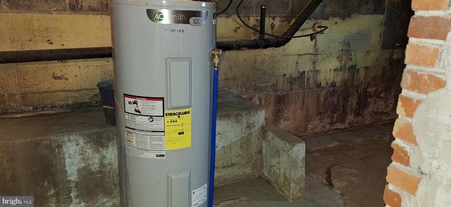 306 INDUSTRIAL BLVD E, Cumberland, MD 21502