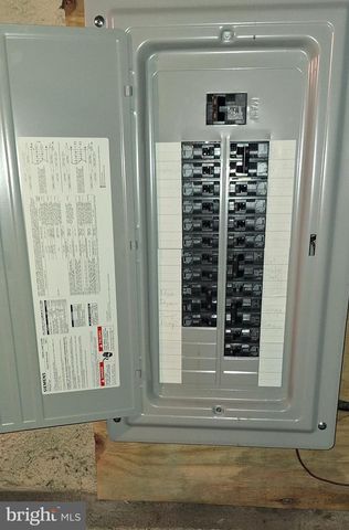 306 INDUSTRIAL BLVD E, Cumberland, MD 21502