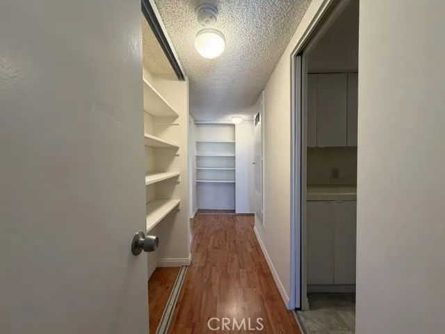 4575 Finley Avenue 4, Los Angeles, CA 90027
