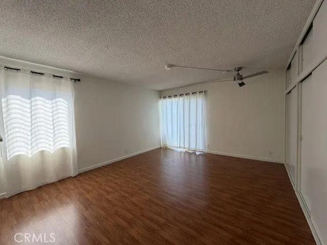 4575 Finley Avenue 4, Los Angeles, CA 90027