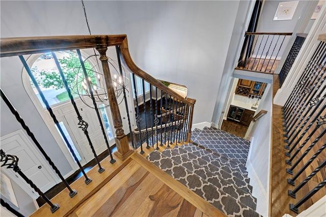 6000 W 142 Street, Overland Park, KS 66223