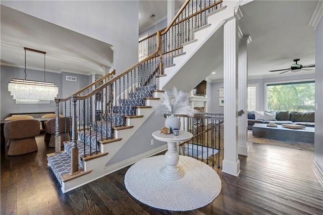 6000 W 142 Street, Overland Park, KS 66223