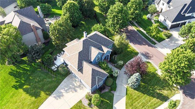 6000 W 142 Street, Overland Park, KS 66223