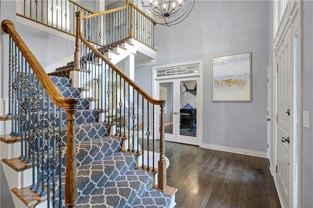 6000 W 142 Street, Overland Park, KS 66223