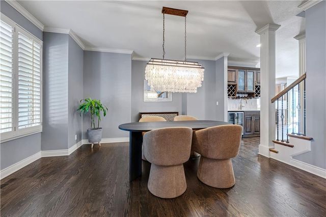 6000 W 142 Street, Overland Park, KS 66223