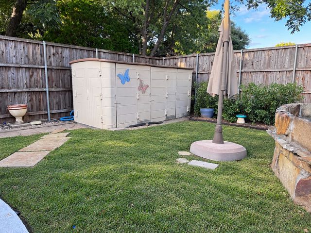 4948 Shady Oak Trail, Grand Prairie, TX 75052