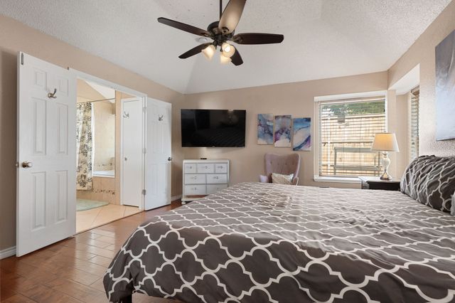 4948 Shady Oak Trail, Grand Prairie, TX 75052