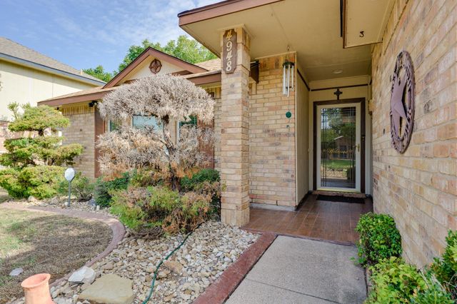 4948 Shady Oak Trail, Grand Prairie, TX 75052