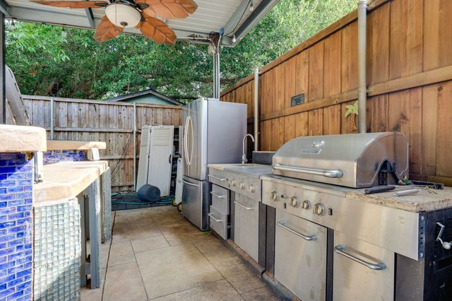 4948 Shady Oak Trail, Grand Prairie, TX 75052