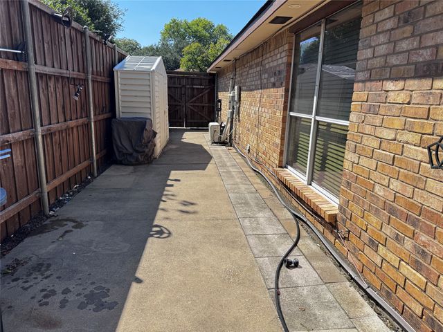 4948 Shady Oak Trail, Grand Prairie, TX 75052