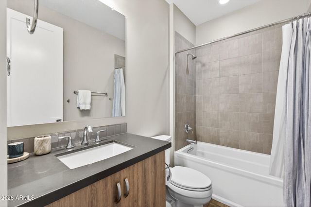 1717 E MORTEN Avenue 38, Phoenix, AZ 85020