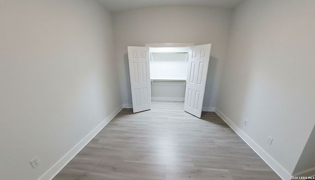 330 E Carson St Apt 2101, San Antonio, TX 78208