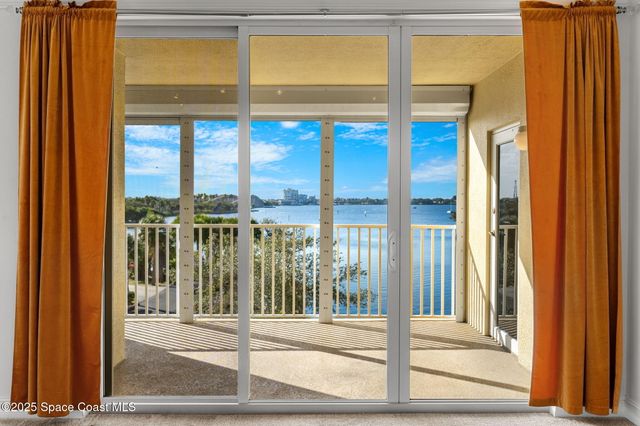 134 Starboard Lane 301, Merritt Island, FL 32953